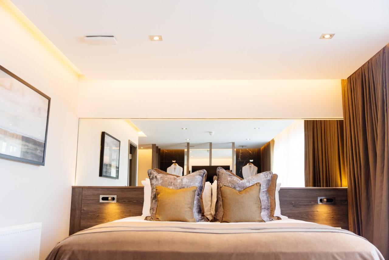 The Redhurst Hotel Glasgow Giffnock Εξωτερικό φωτογραφία