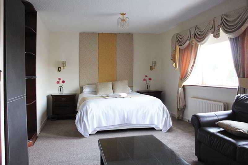 The Redhurst Hotel Glasgow Giffnock Εξωτερικό φωτογραφία